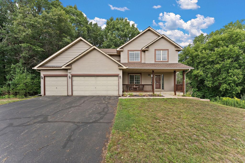2554 Haller Lane E, Maplewood, MN 55119 — photo 2