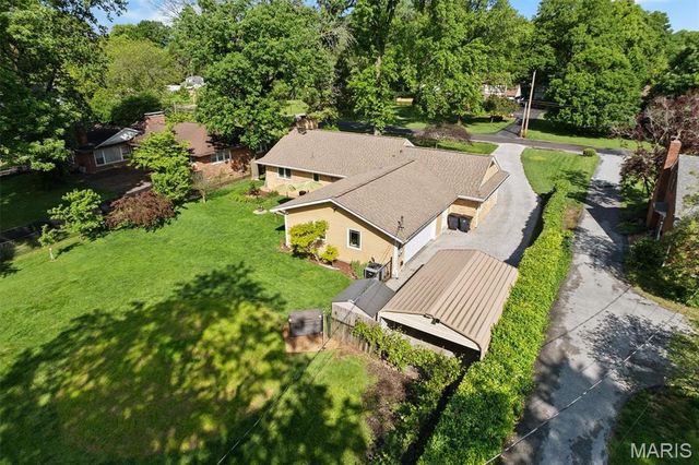 134 Orchard Drive, Belleville, IL 62221