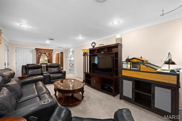 134 Orchard Drive, Belleville, IL 62221