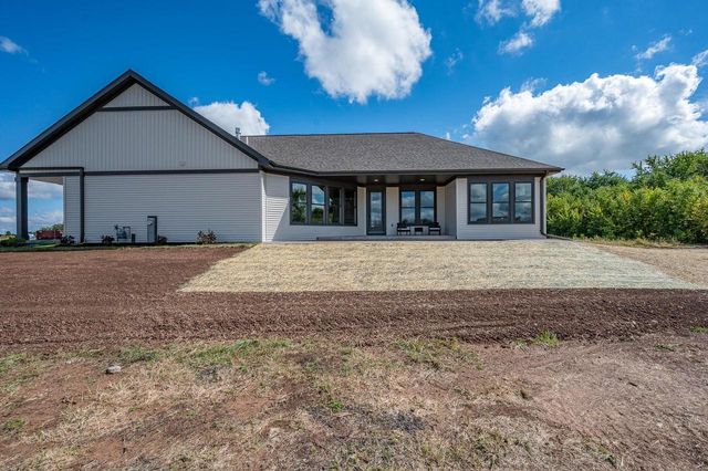 1629 N HONEYSUCKLE CIRCLE, De Pere, WI 54115
