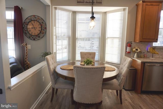 1686 CARRIAGE DR, Williamstown, NJ 08094