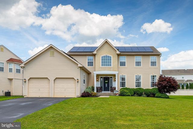 1686 CARRIAGE DR, Williamstown, NJ 08094