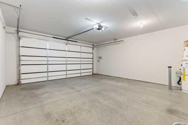 1417 Jenna Ave, Benton City, WA 99320