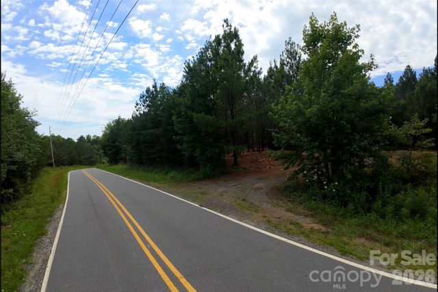 8 Morrison Road, Morganton, NC 28655