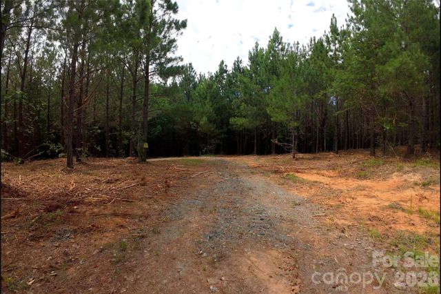 8 Morrison Road, Morganton, NC 28655