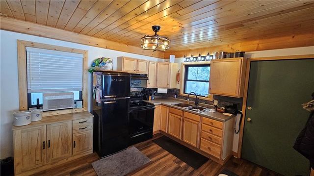 11495 W Tiger Cat Road, Hayward, WI 54843