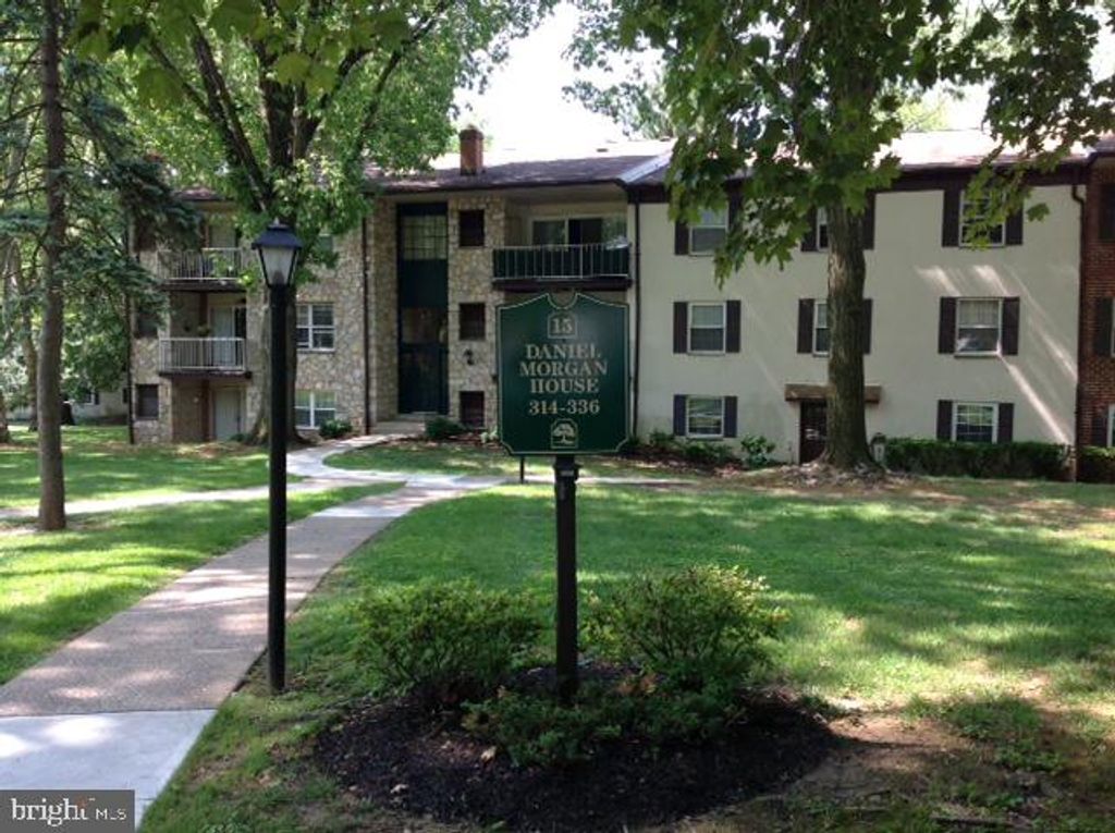315 DRUMMERS LN #315, WAYNE, PA 19087 — exterior