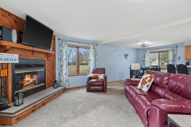 936 Sussex COURT, Nekoosa, WI 54457