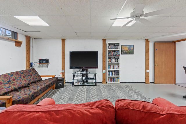 936 Sussex COURT, Nekoosa, WI 54457