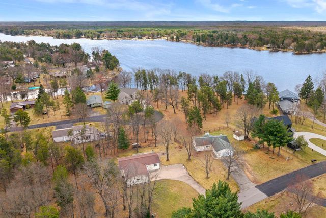 936 Sussex COURT, Nekoosa, WI 54457
