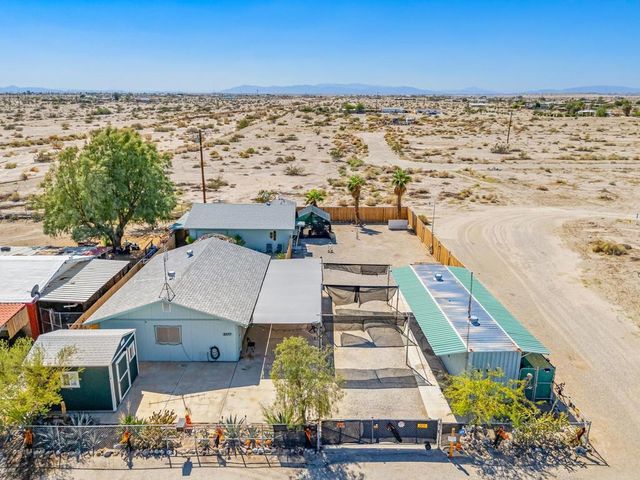 2577 Dalton Drive, Thermal, CA 92274
