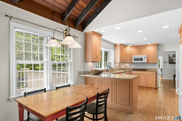 180 Davis Hill Road, Weston, CT 06883