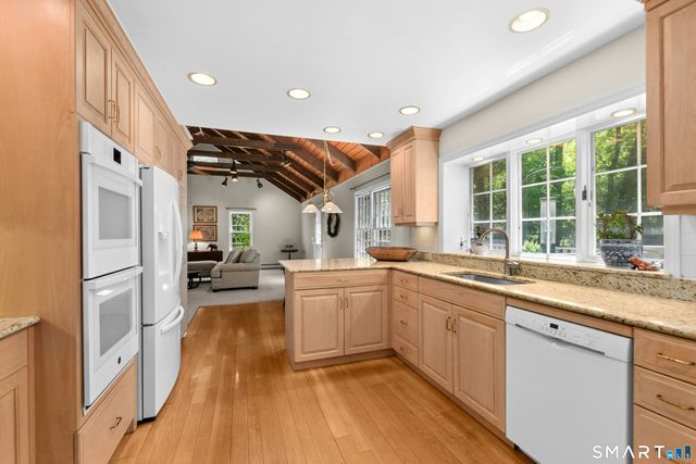 180 Davis Hill Road, Weston, CT 06883