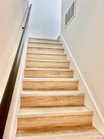 5903 Cougar DR D, Austin, TX 78745