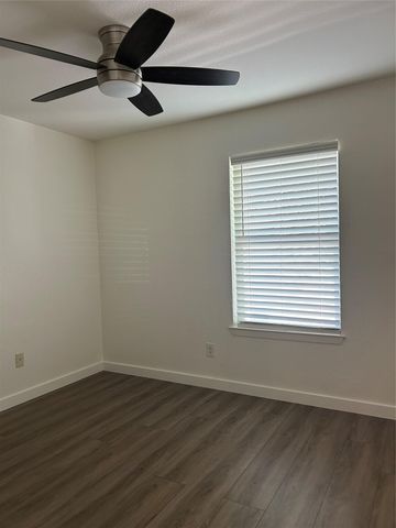 5903 Cougar DR D, Austin, TX 78745