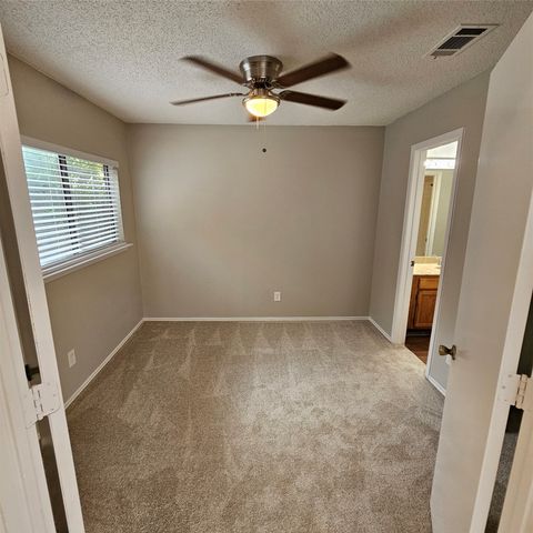 1205 Old Barn Lane, Mesquite, TX 75149