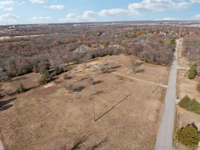 770 Hickory Hill Road, Sapulpa, OK 74066