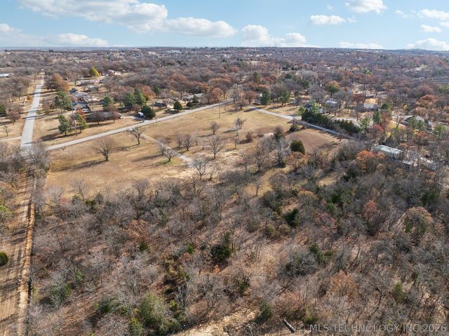 770 Hickory Hill Road, Sapulpa, OK 74066