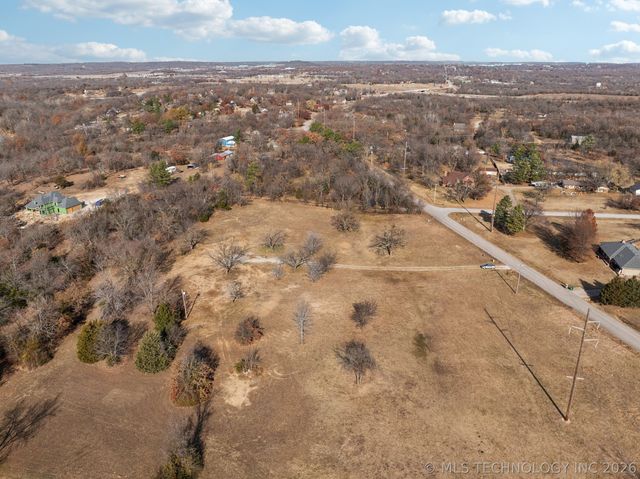 770 Hickory Hill Road, Sapulpa, OK 74066