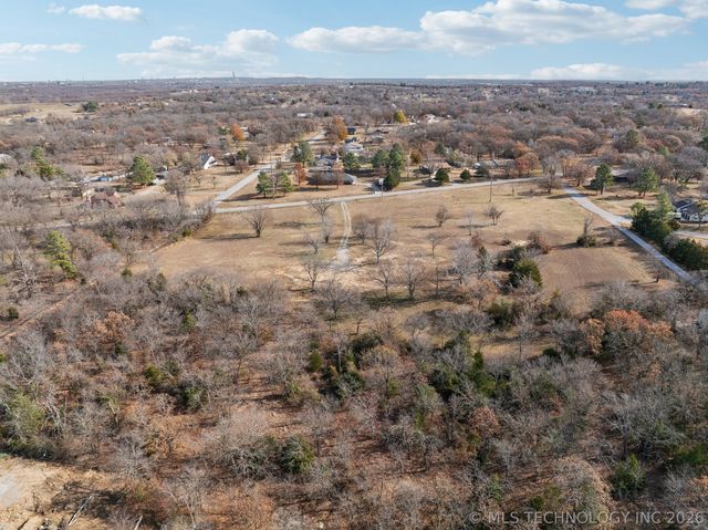 770 Hickory Hill Road, Sapulpa, OK 74066