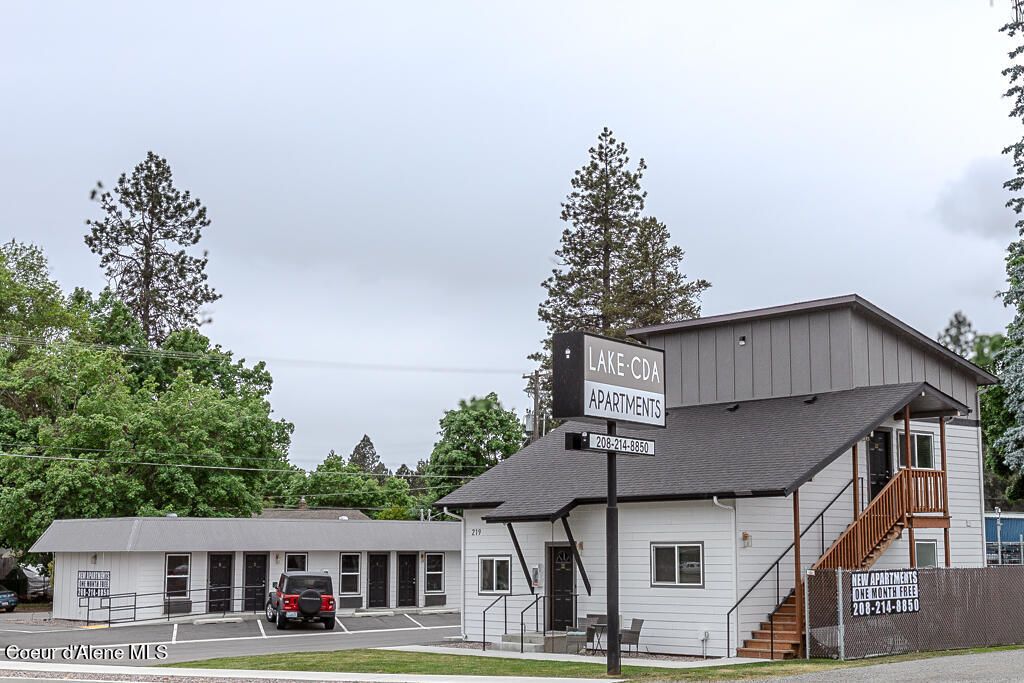 219 E Coeur d'Alene Lake Dr, Coeur D'alene, ID 83814