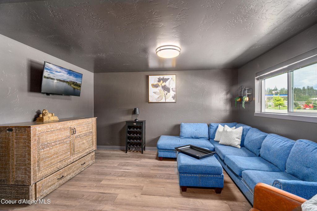 219 E Coeur d'Alene Lake Dr, Coeur d'Alene, ID 83814 photo 15