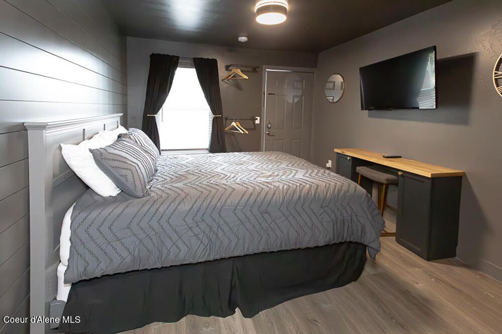 219 E Coeur d'Alene Lake Dr, Coeur d'Alene, ID 83814 photo 29