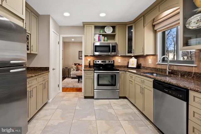 12128 VELVET HILL DR, Owings Mills, MD 21117