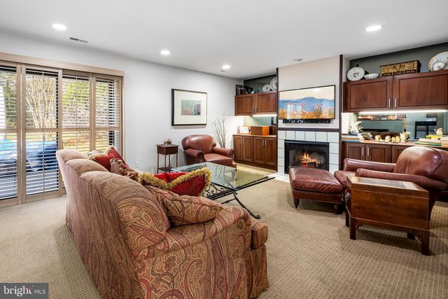 12128 VELVET HILL DR, Owings Mills, MD 21117