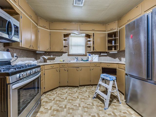 3037 NW 35th Street, Oklahoma City, OK 73112