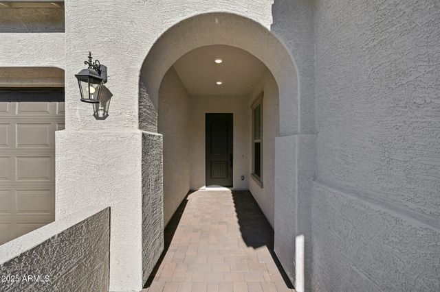 22704 E STIRRUP Street, Queen Creek, AZ 85142