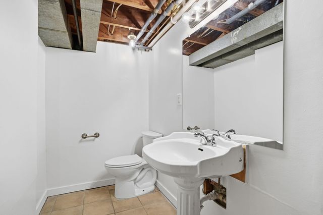 20685 Holiday Avenue, Lakeville, MN 55044