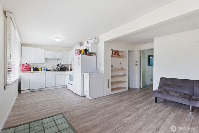 6323 100th Street SW, Lakewood, WA 98499