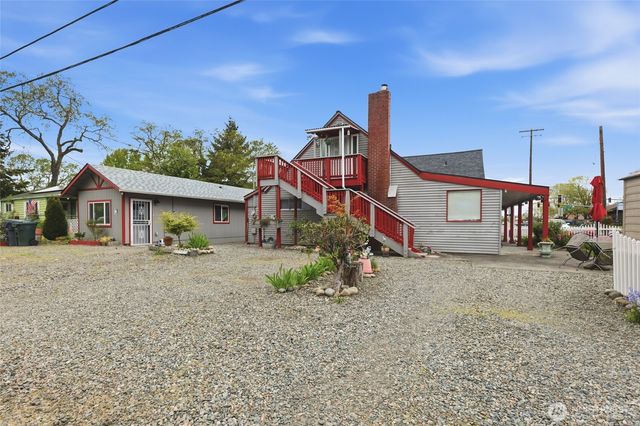 6323 100th Street SW, Lakewood, WA 98499