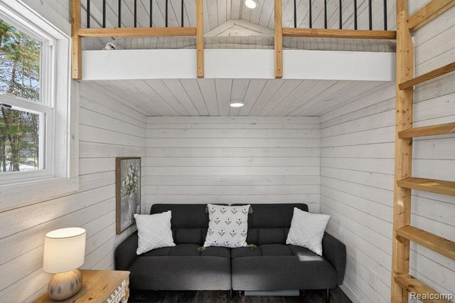 101 Highview Road, Traverse City, MI 49696