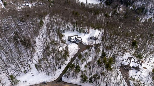 101 Highview Road, Traverse City, MI 49696