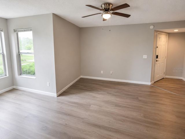 5160 CONROY ROAD 26, Orlando, FL 32811