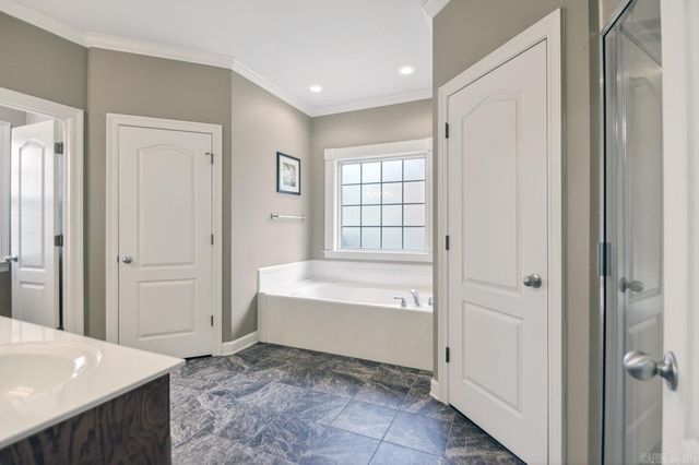 16 Clervaux Drive, Little Rock, AR 72223