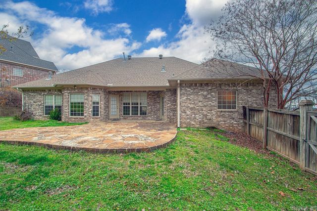 16 Clervaux Drive, Little Rock, AR 72223