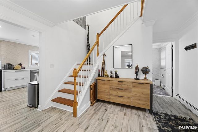 52 Hillside Avenue B, Tenafly, NJ 07670