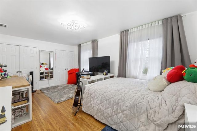 52 Hillside Avenue B, Tenafly, NJ 07670