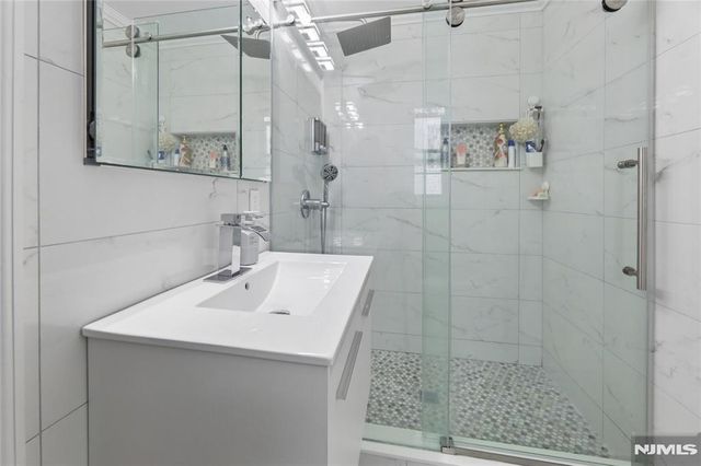 52 Hillside Avenue B, Tenafly, NJ 07670