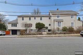 52 Hillside Avenue B, Tenafly, NJ 07670