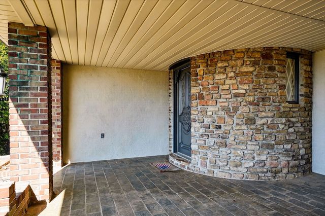 3300 Roberts Matthews Hwy, Sparta, TN 38583