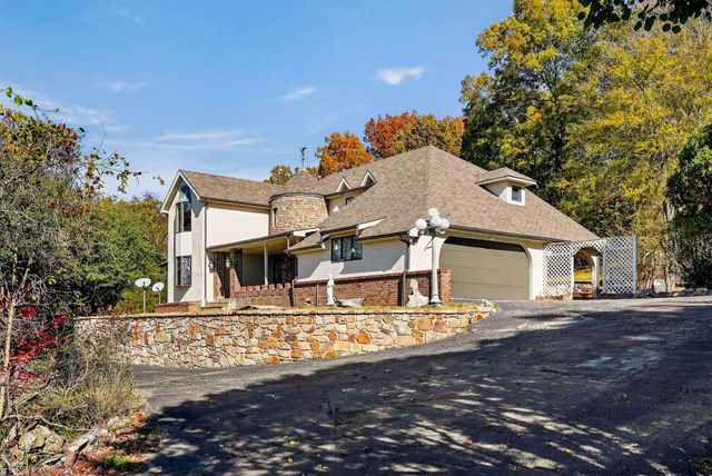 3300 Roberts Matthews Hwy, Sparta, TN 38583