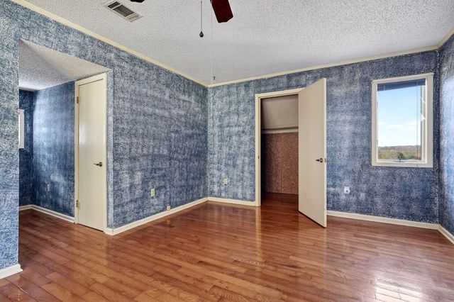 3300 Roberts Matthews Hwy, Sparta, TN 38583