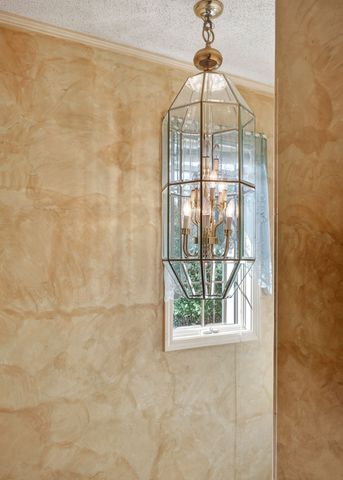 3300 Roberts Matthews Hwy, Sparta, TN 38583