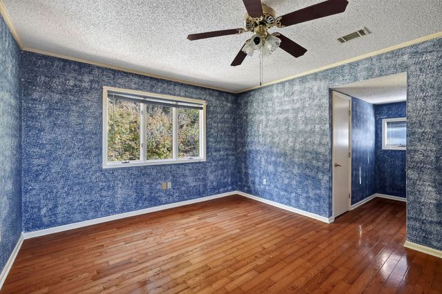 3300 Roberts Matthews Hwy, Sparta, TN 38583