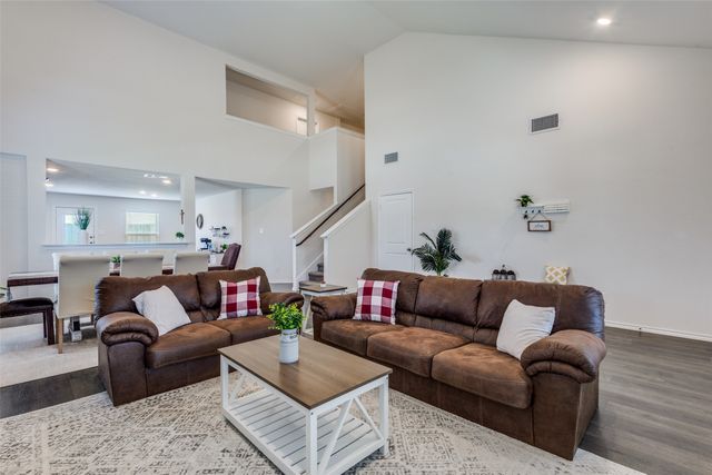 305 Ginger Avenue, Anna, TX 75409