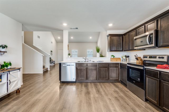 305 Ginger Avenue, Anna, TX 75409